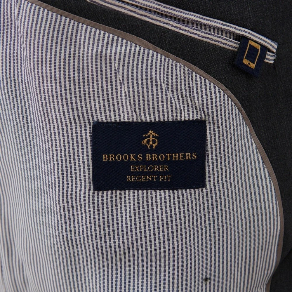 Brooks Brothers damaged brooks